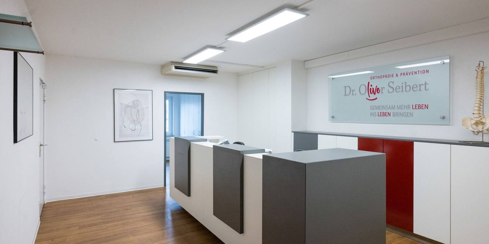 Drseibert Praxisbesuch Empfang Flur